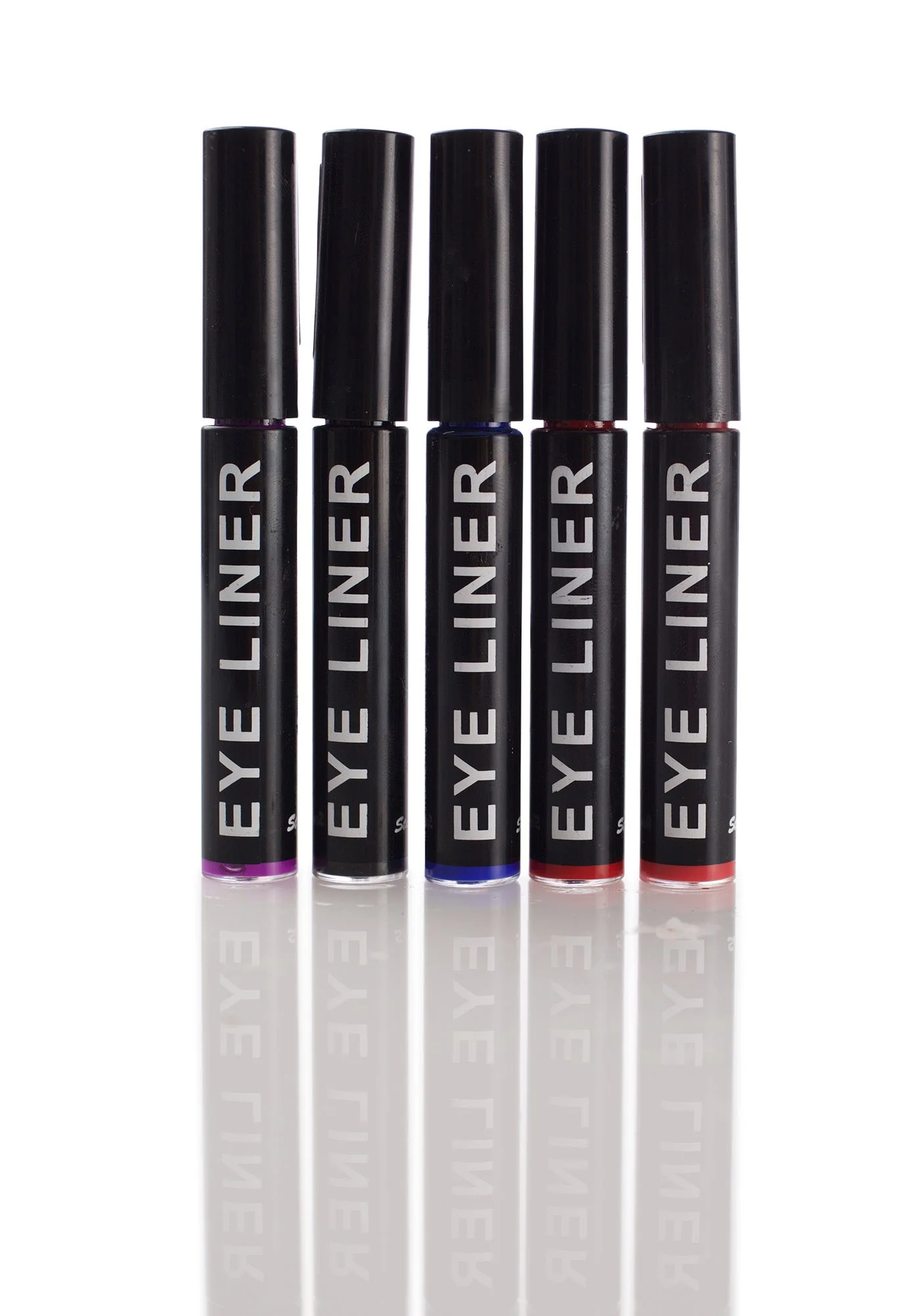 Andromeda Liquid Eyeliner - Red - Image 4