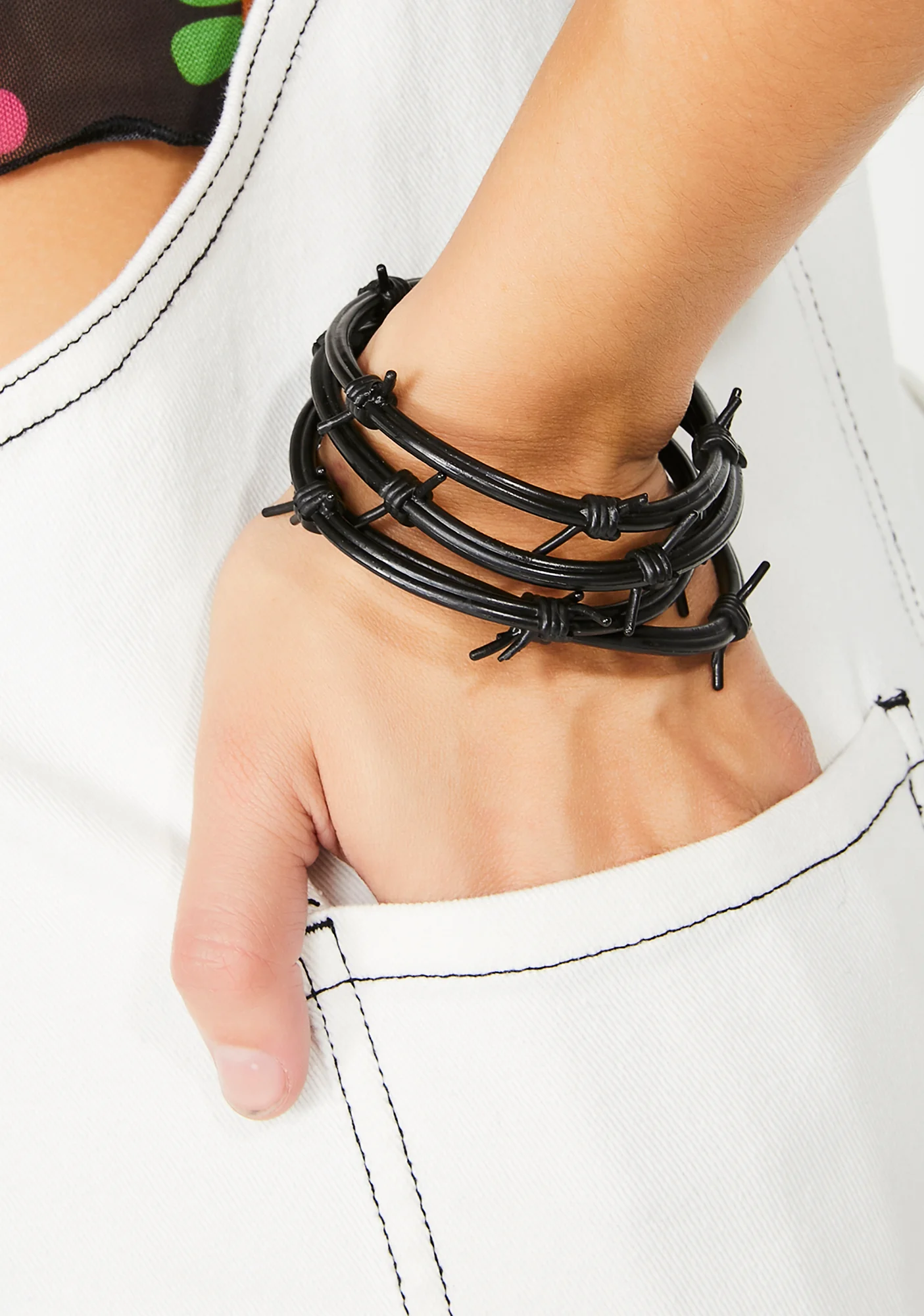 Bad Vibrations Barbwire Bracelet Set