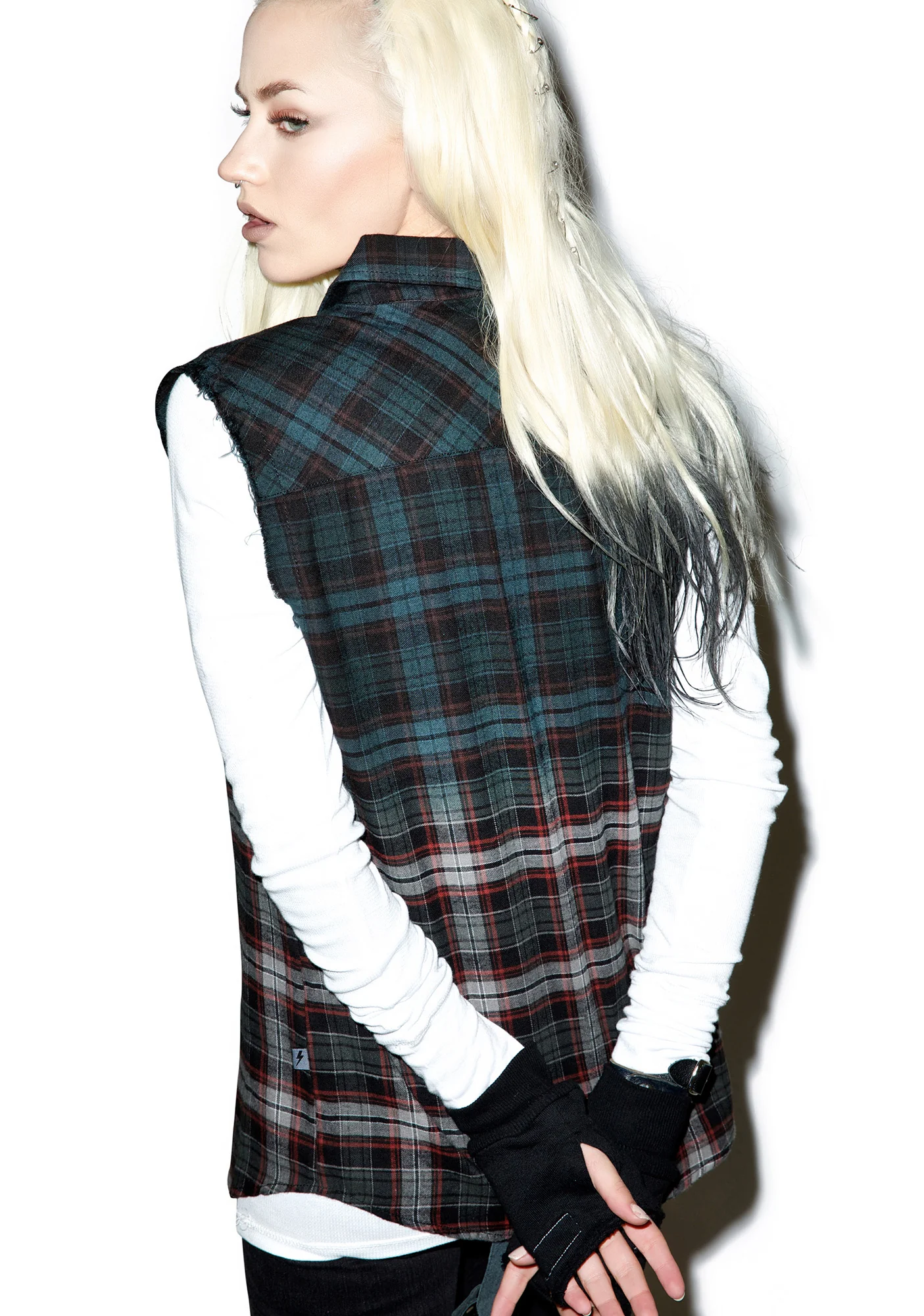 Dip Dye Sleeveless Flannel - Image 7