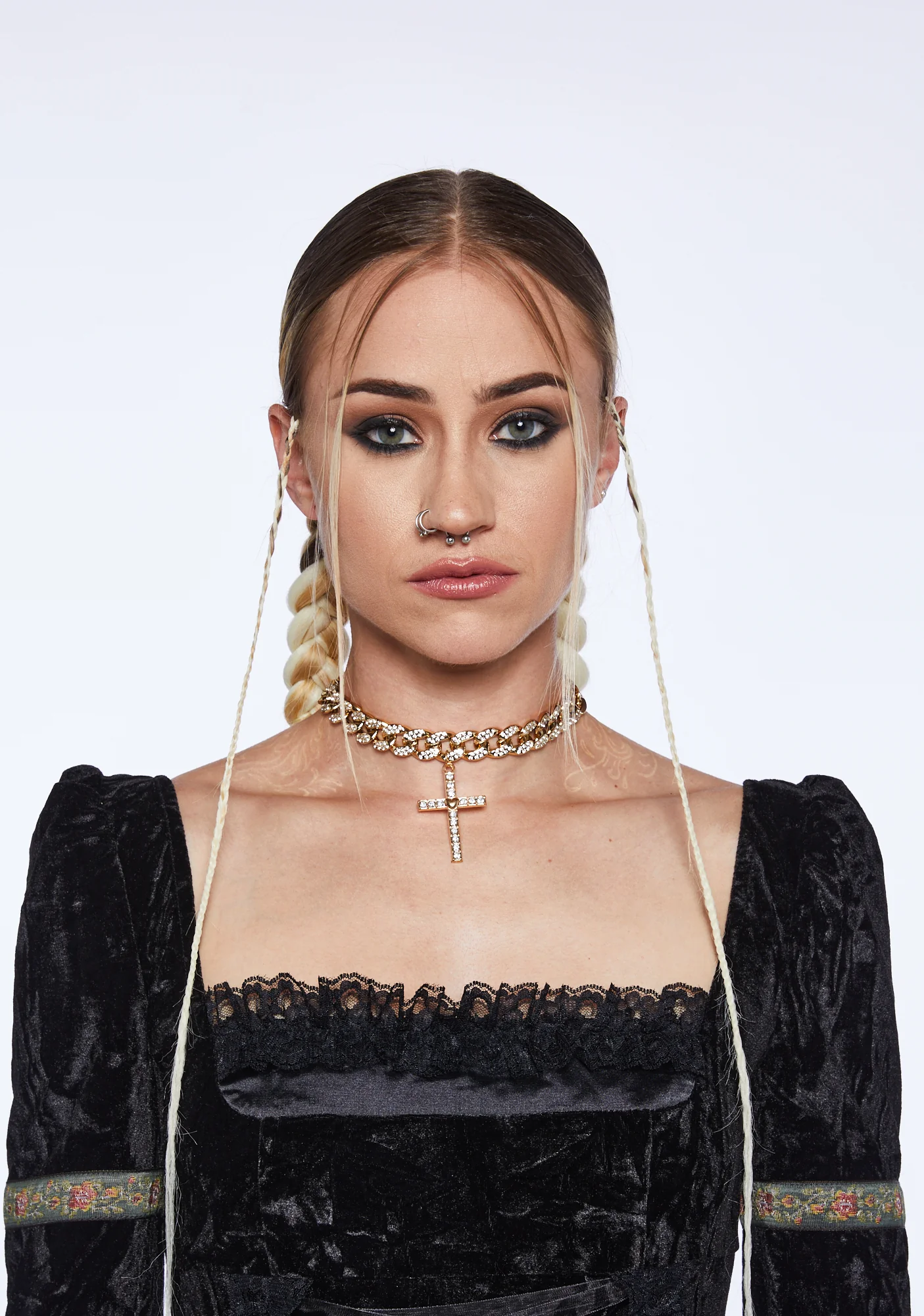 Divine Delights Chain Choker - Image 3