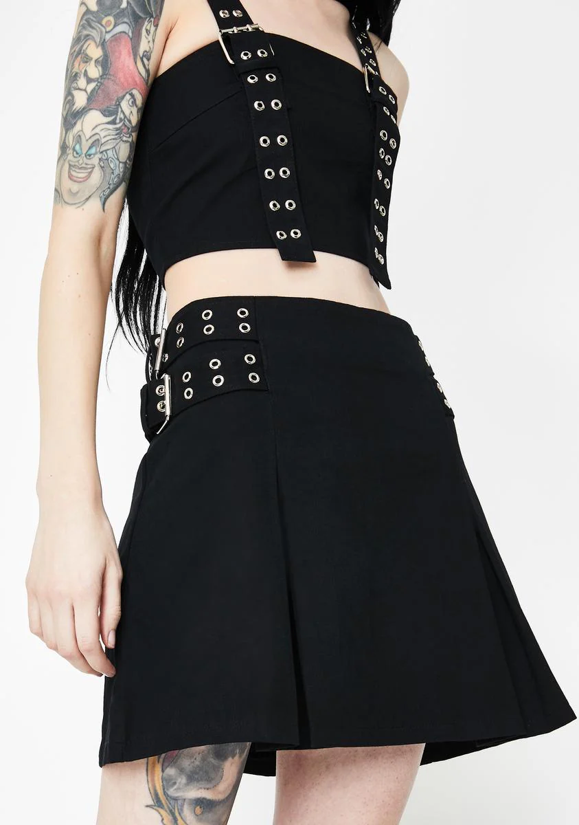 Restrain Buckle Mini Skirt