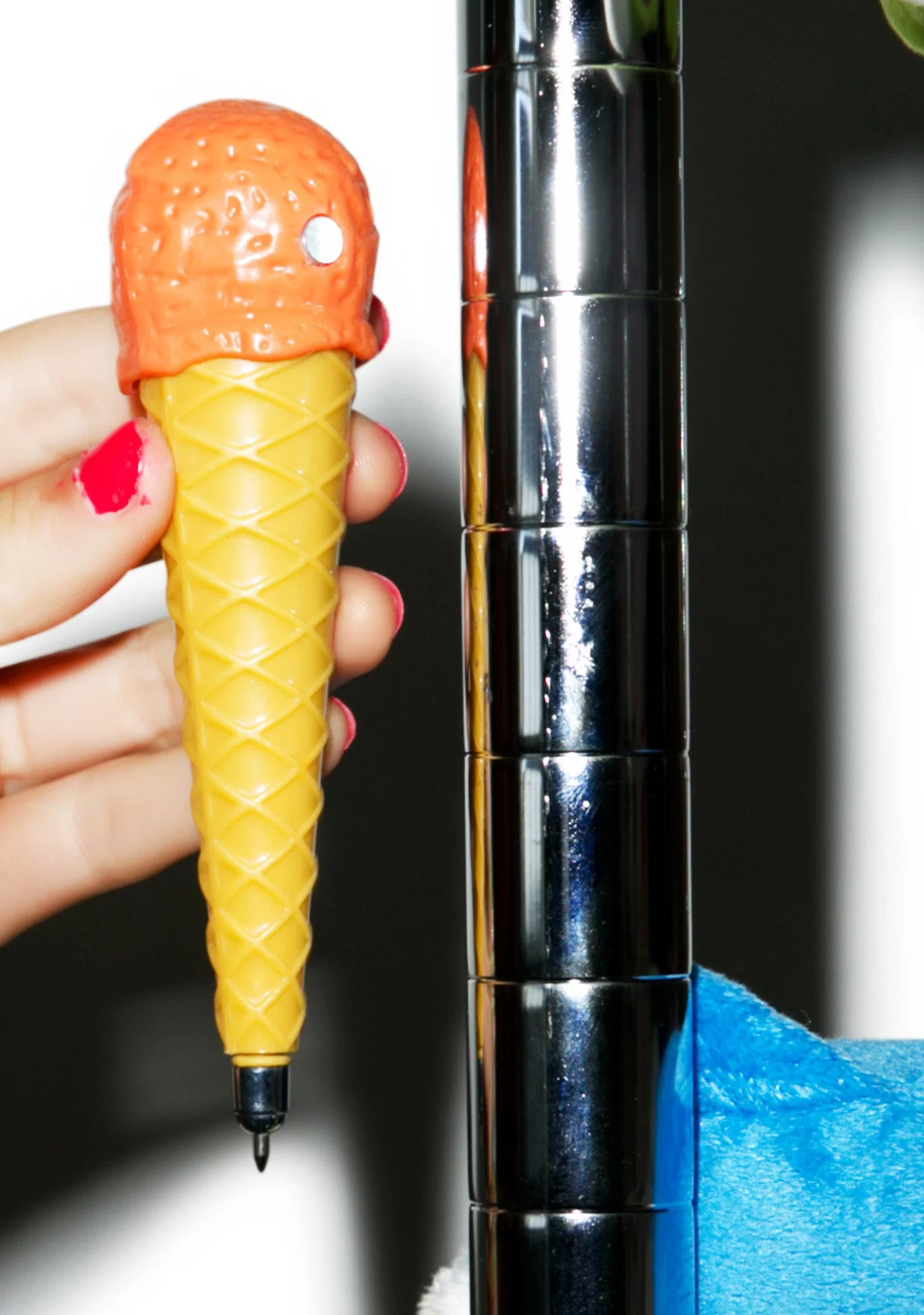 Single Scoop Ice Cream Pen - Green - Image 32