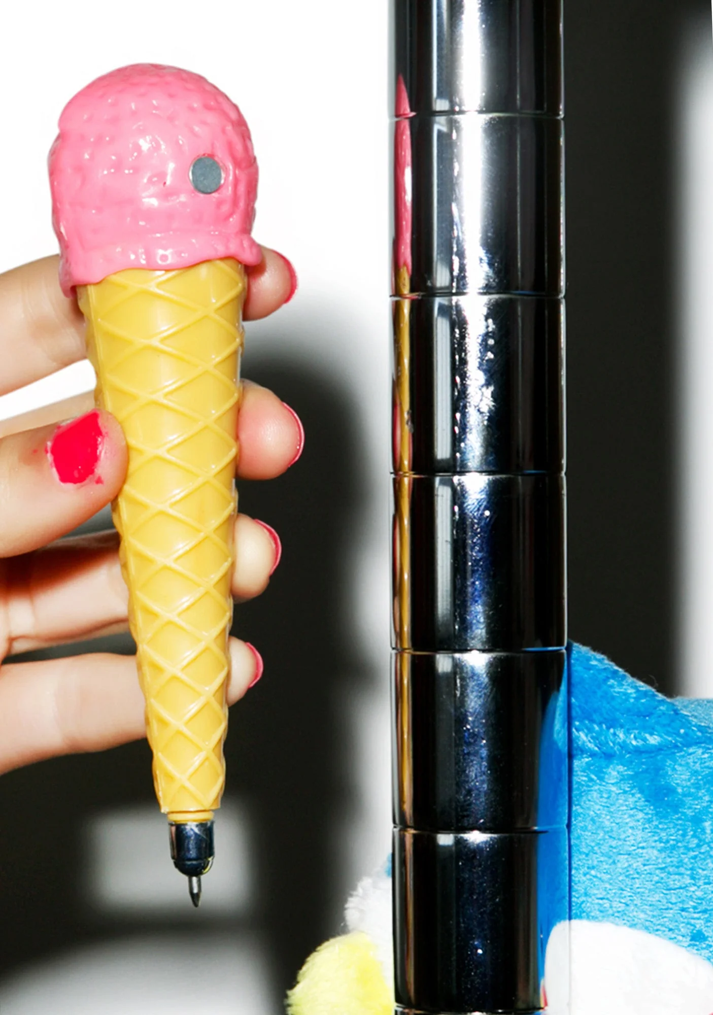 Single Scoop Ice Cream Pen - Pink - Image 8