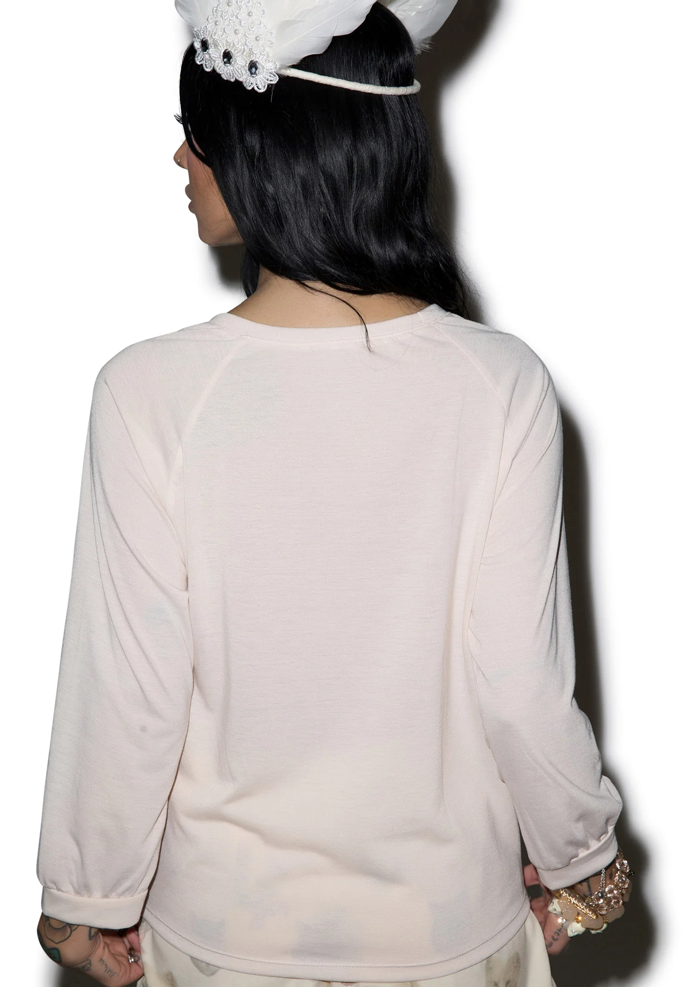 Snow Foxy Raglan - Image 6