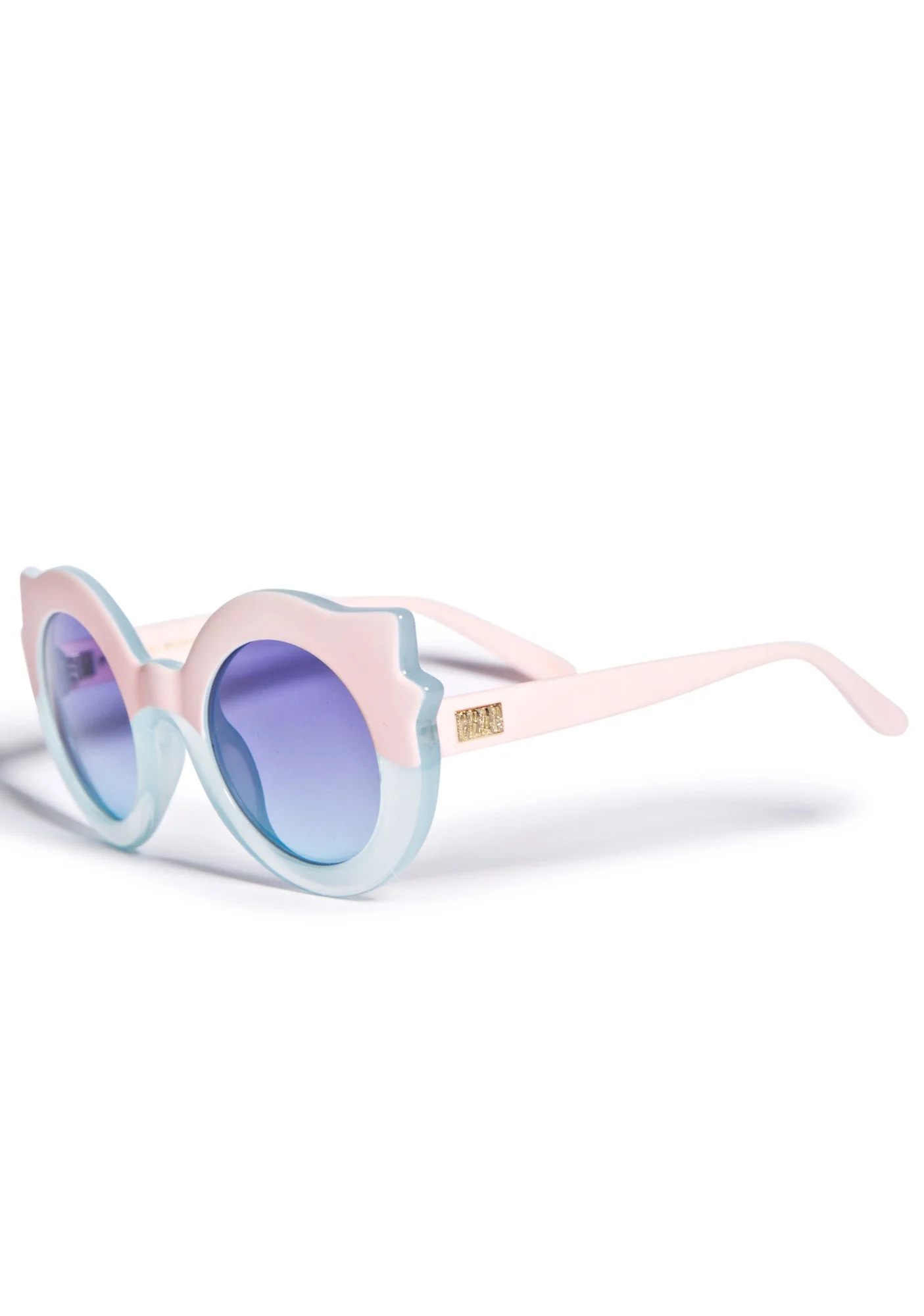 The Hanoi Weekend Sunglasses - Light Green - Image 5