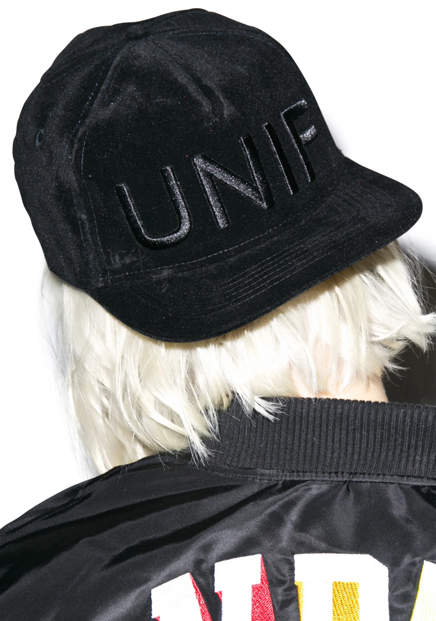 Velvet Hat - Image 10