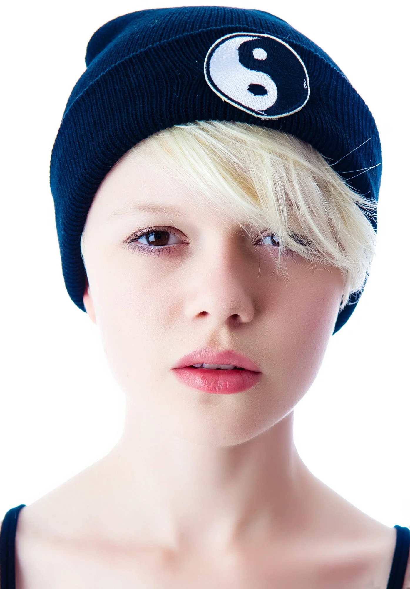 Yin Yang Beanie - Blue - Image 3